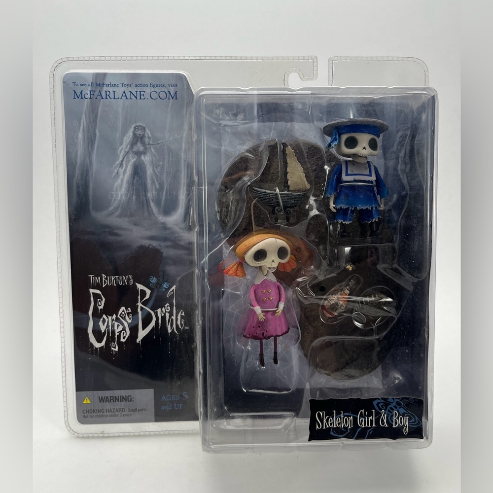 Corpse Bride Skeleton Girl & Boy Figures never opened in box. 💀
